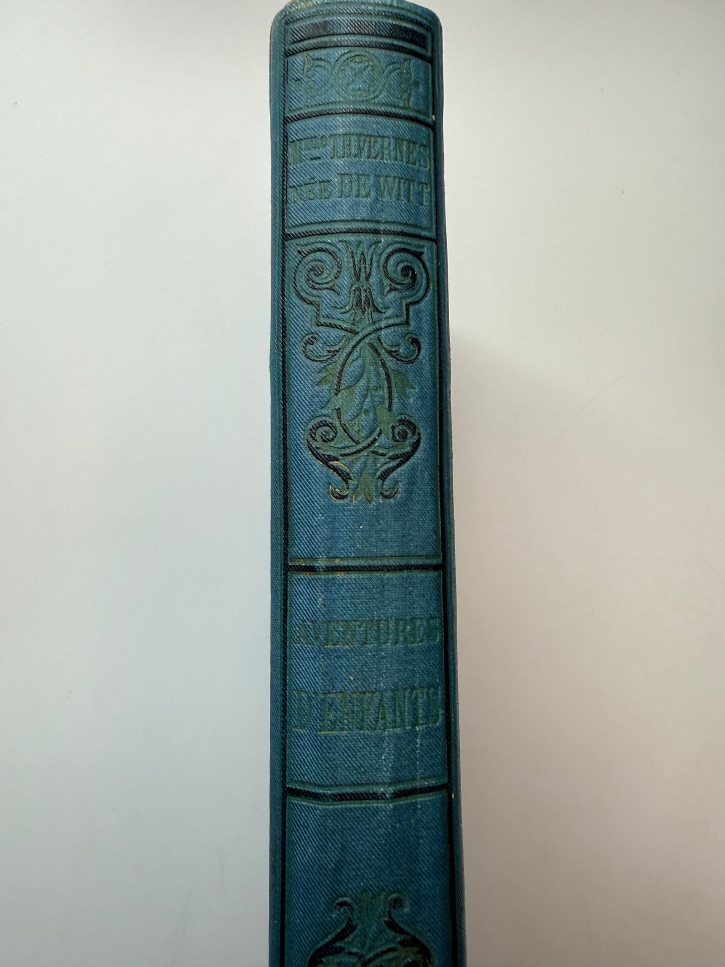 Children's Adventures, French DSM Vintage