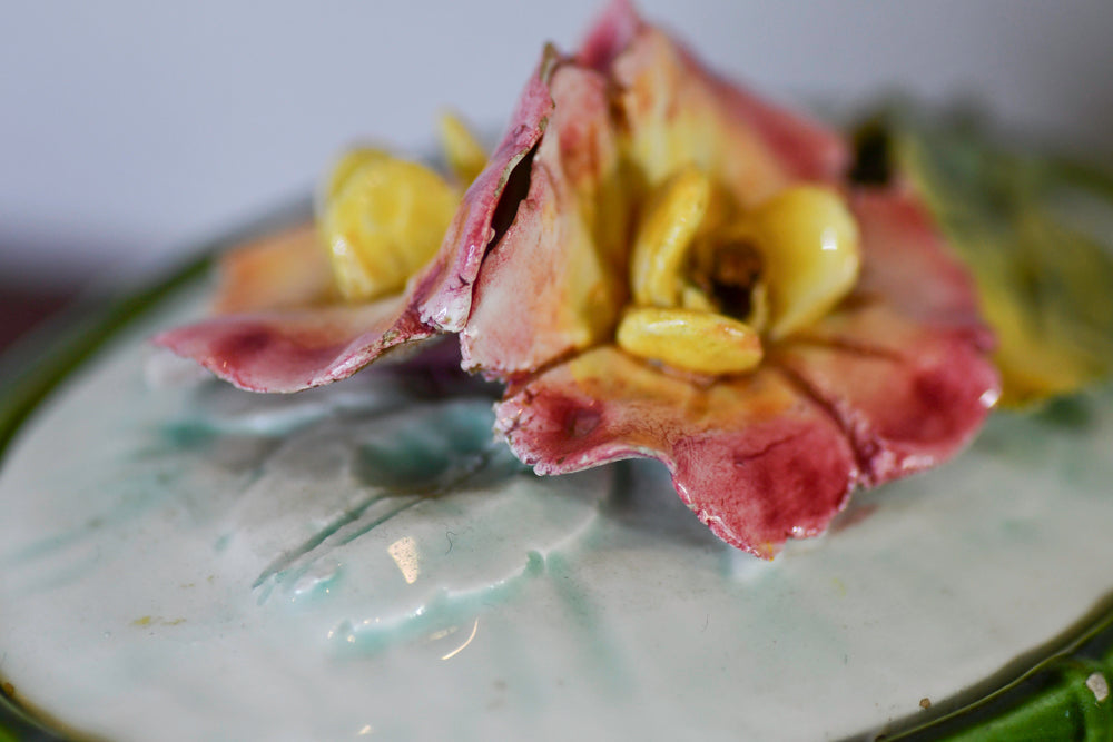 Majolica Weaved Basket Ceramic Floral Box