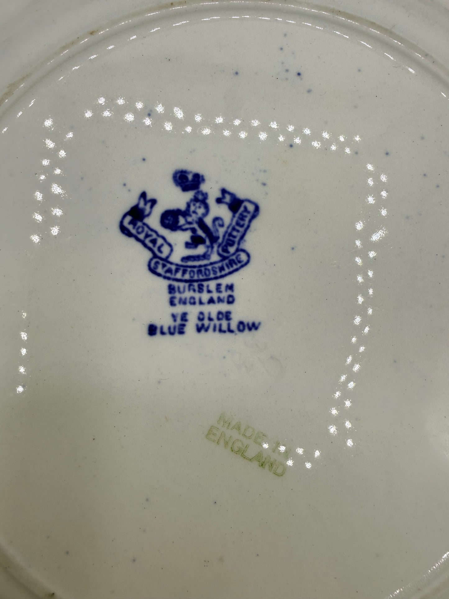 Blue Willow, Royal Shaffordshire Blue & White Plate