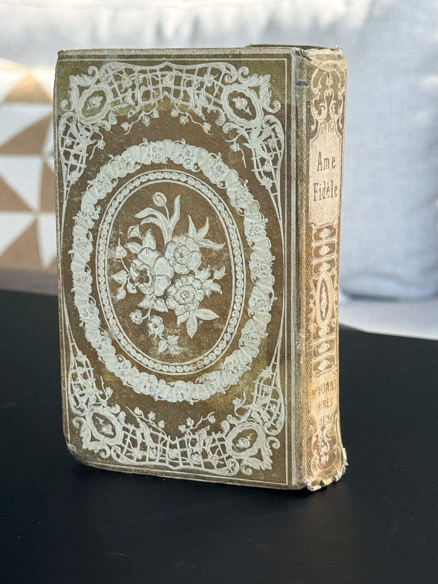 French Cartonnage Book, L’Ame Fidele