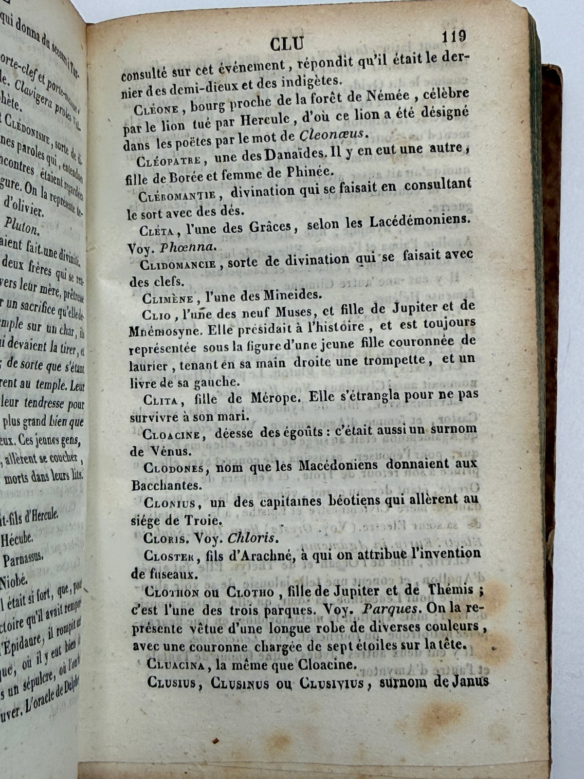 Dictionnaire Abrege de la Fable by Chompre, 1837