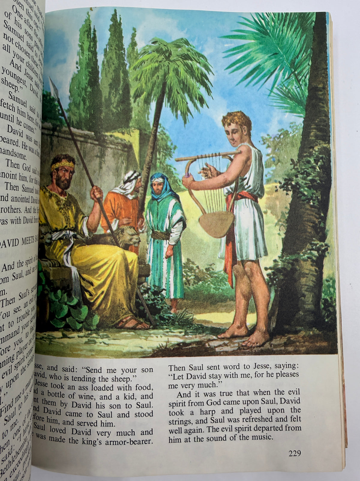 Vintage The Children’s Bible