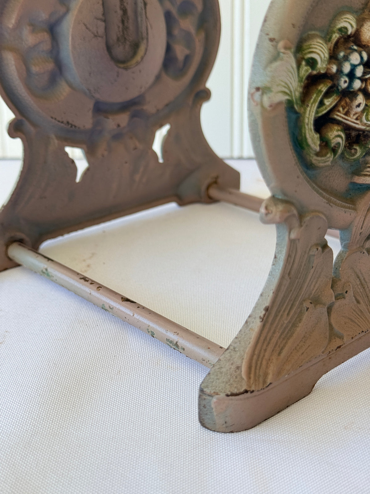 Judd Style Floral Basket Cast Iron Decorative Bookends