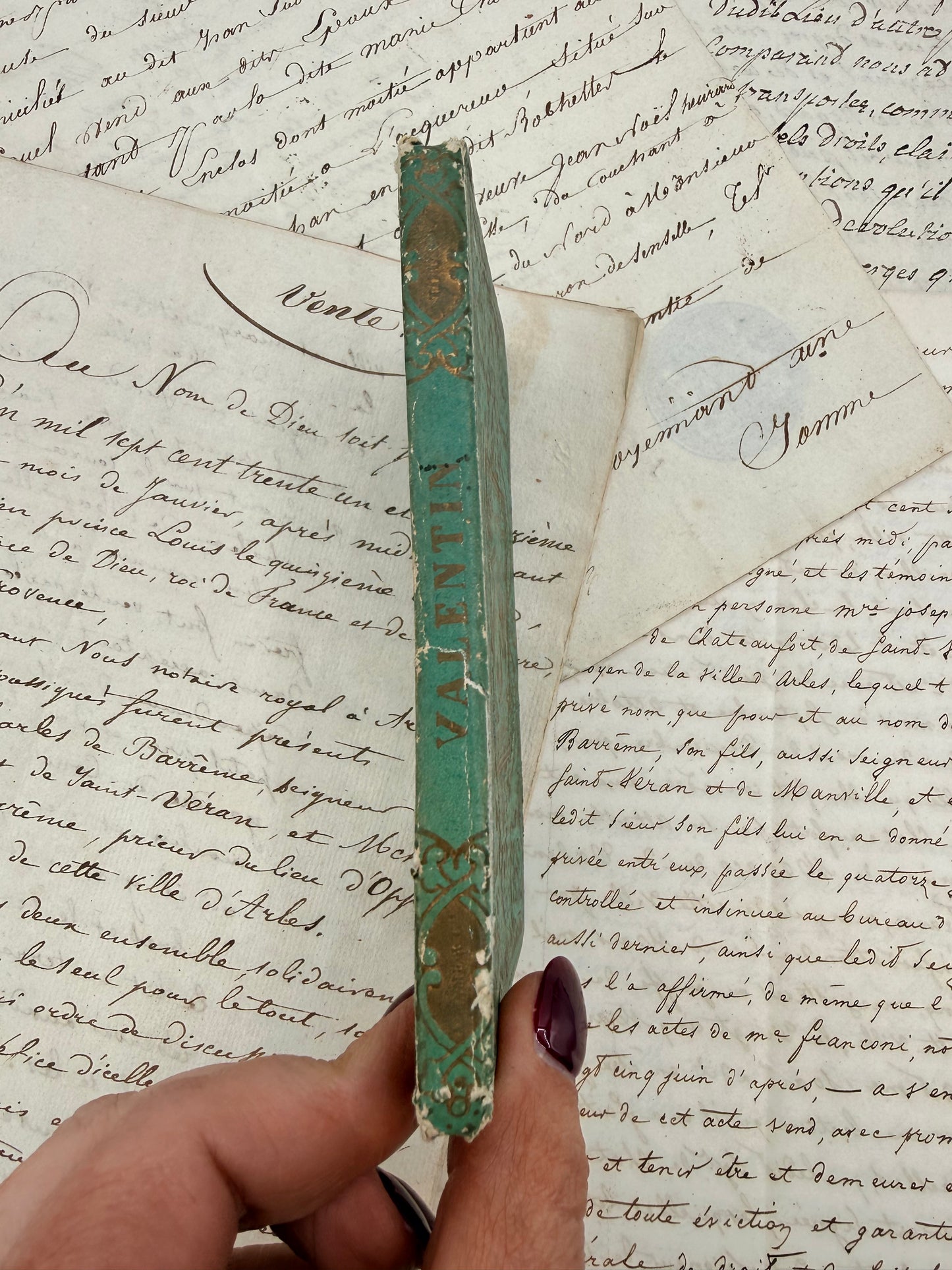 Valentin, French Cartonnage Book