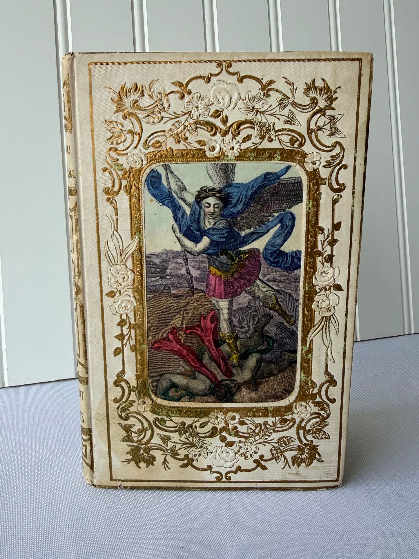 French cartonnage book, Overview of Christianity