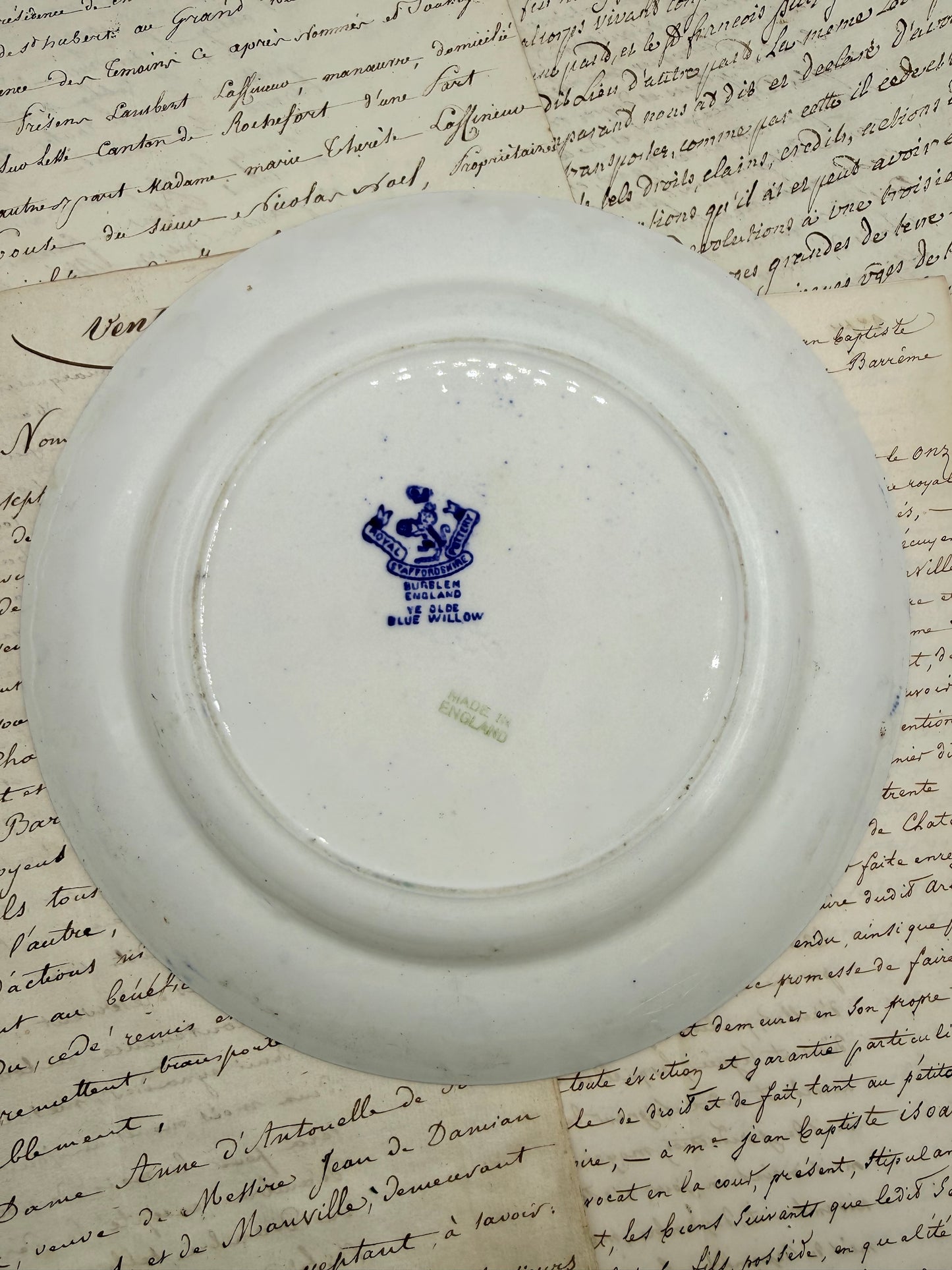 Blue Willow, Royal Shaffordshire Blue & White Plate