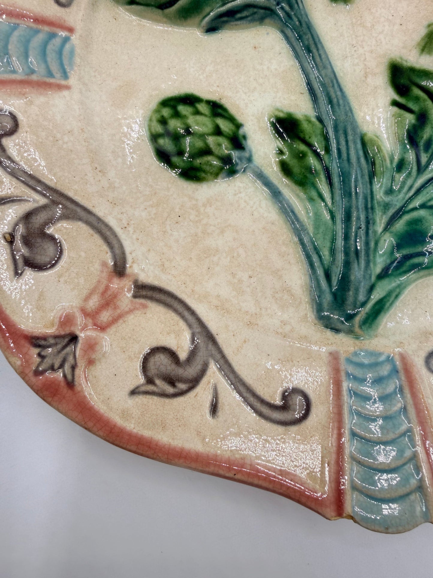 French Artichoke Majolica Plate