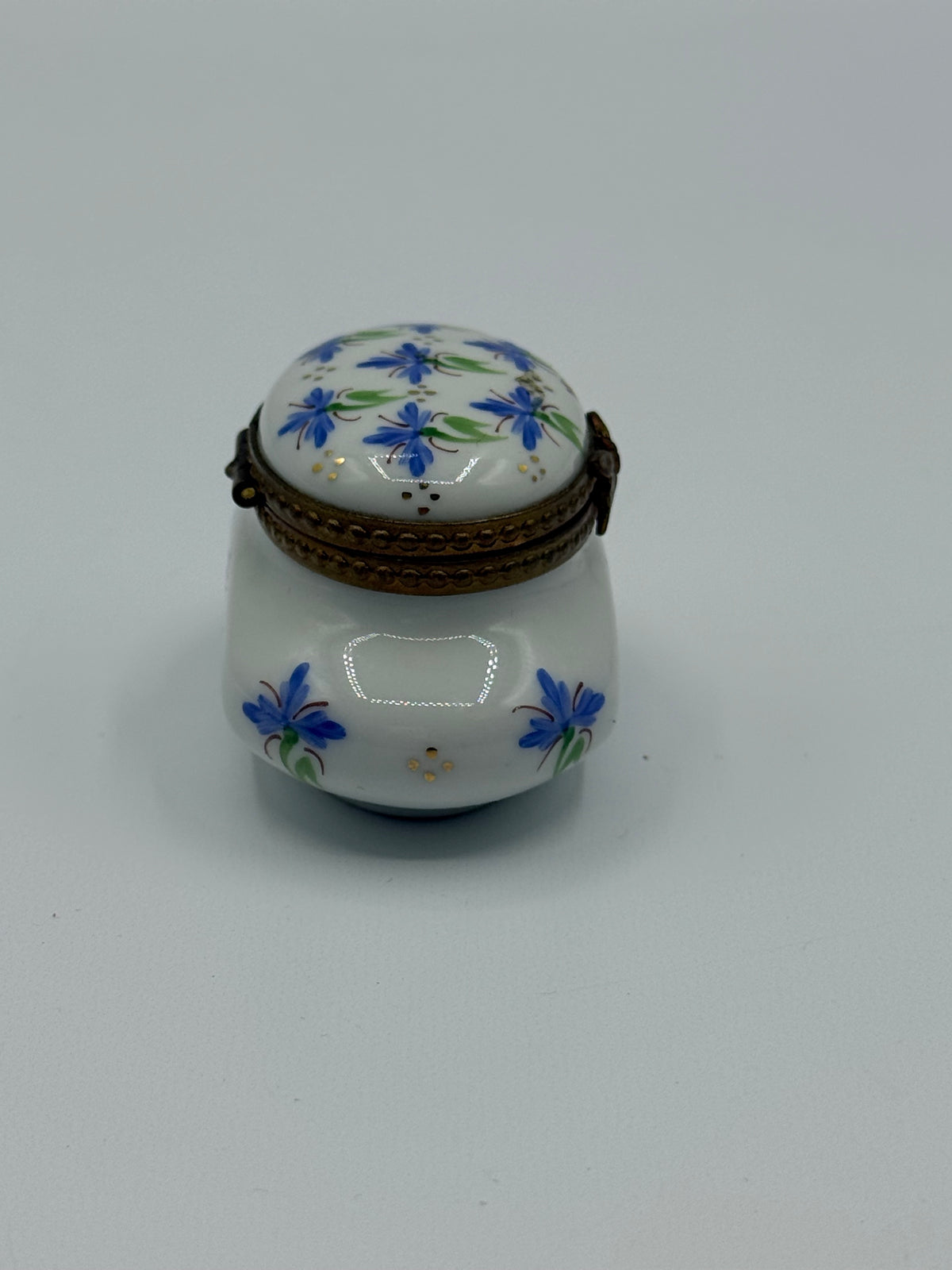 Limoges Trinket Box with Butterfly Clasp