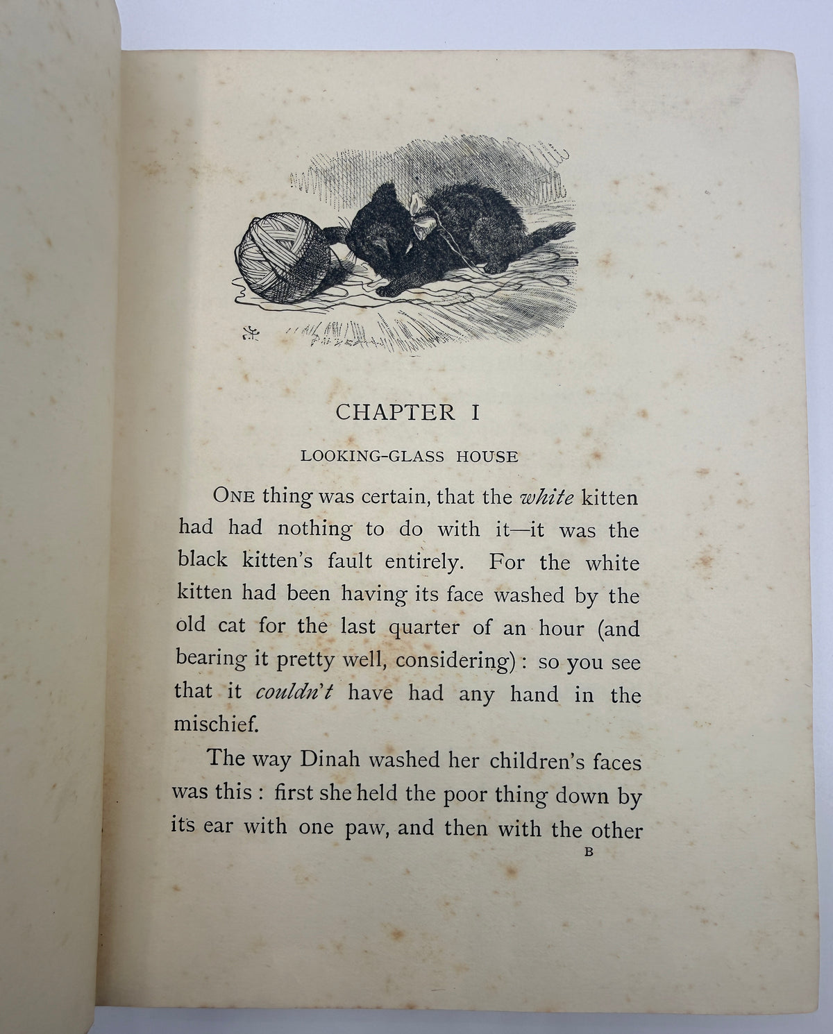 Alice Through the Looking Glass by Lewis Carroll, John Tenniel, 1934