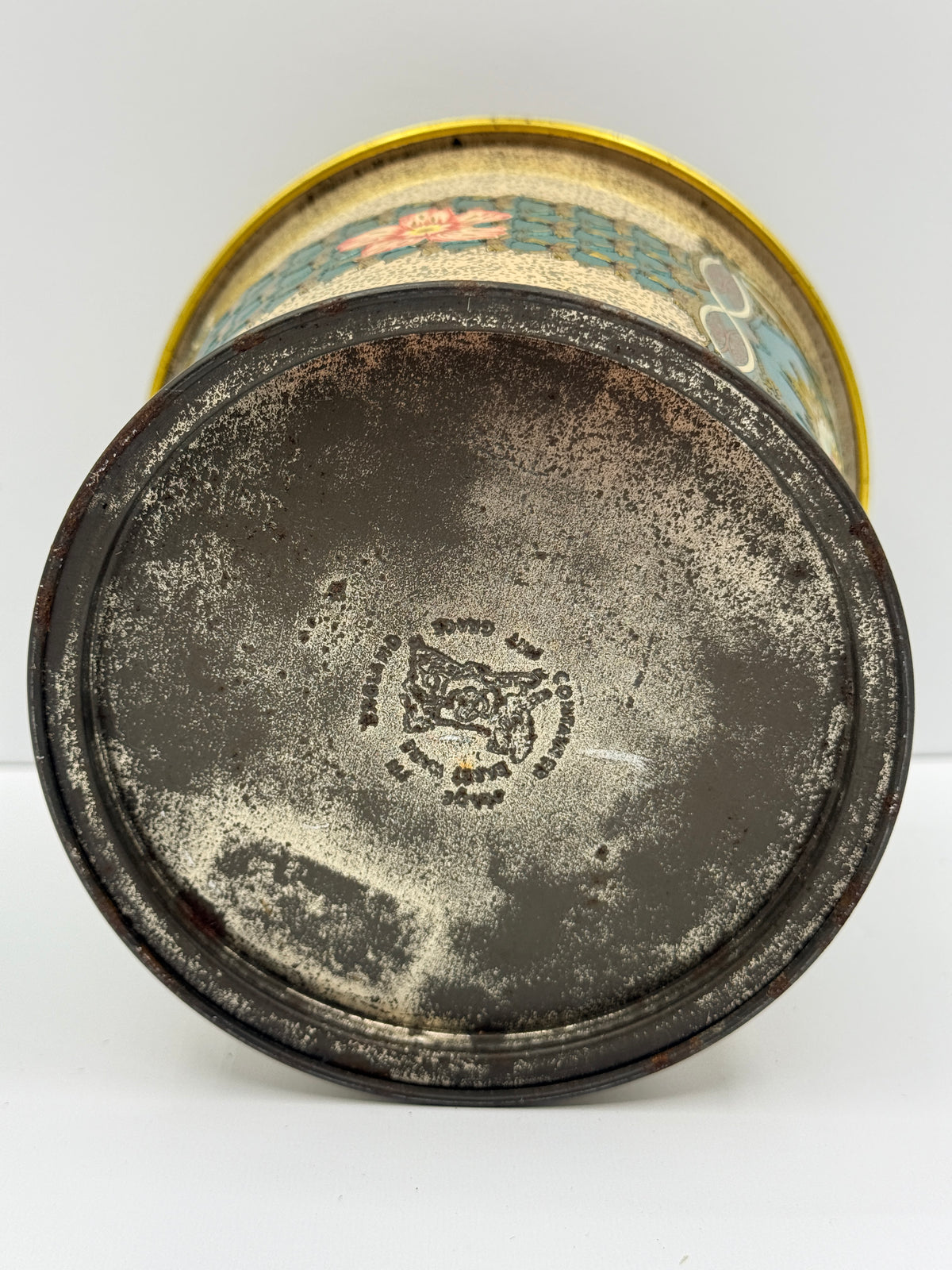 Baret Ware English Tin, 5”