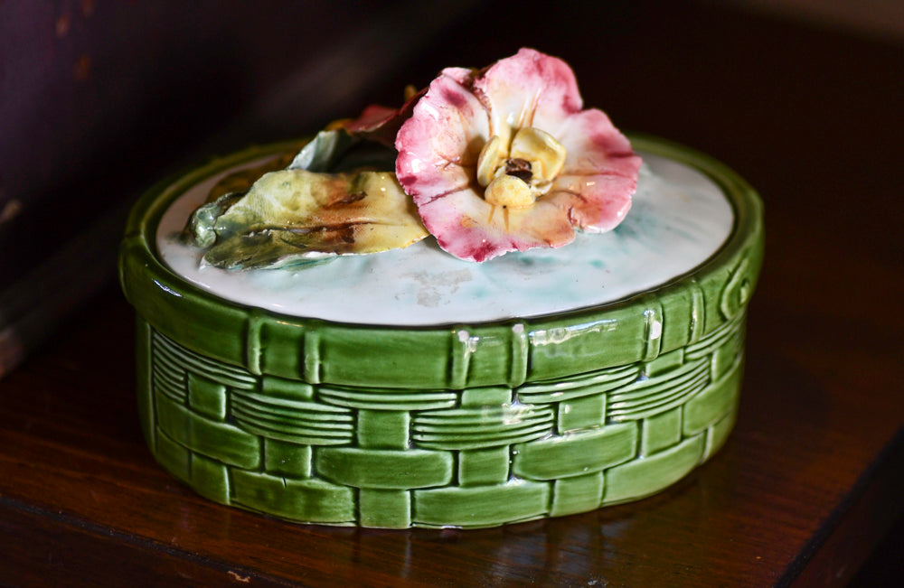 Majolica Weaved Basket Ceramic Floral Box