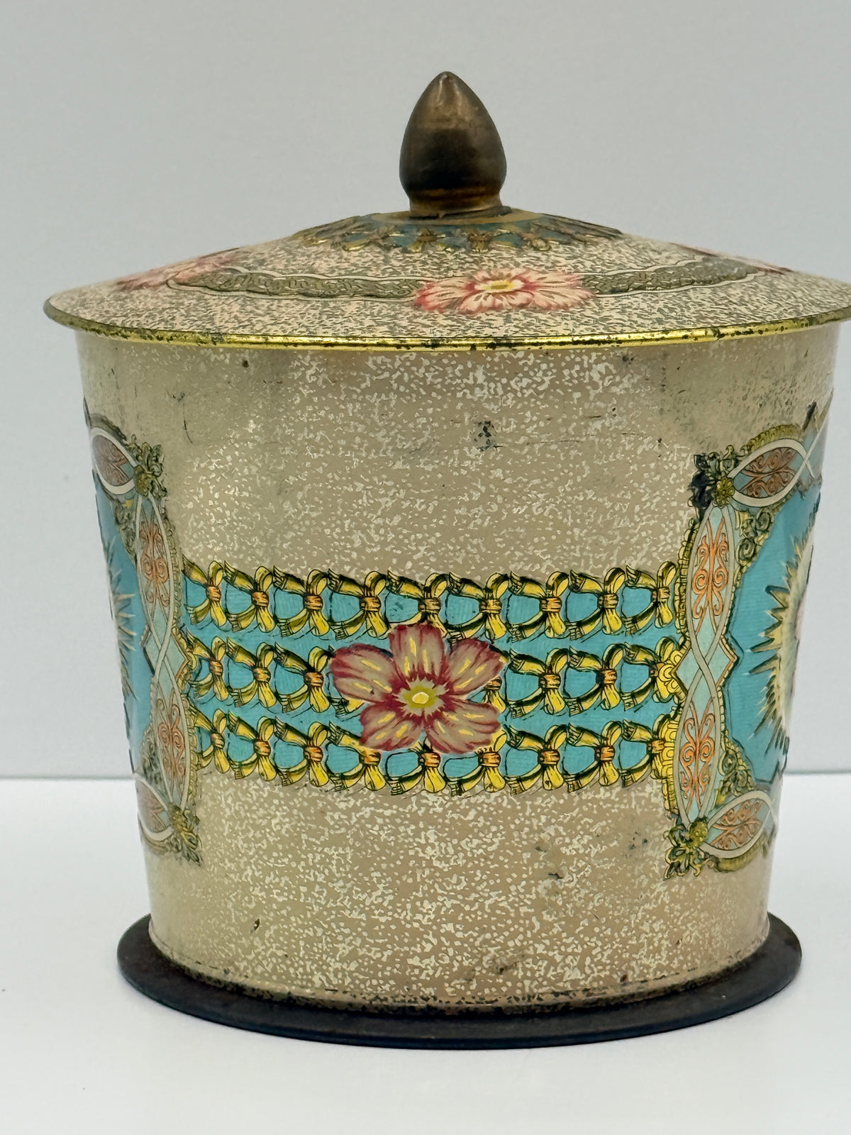 Baret Ware English Tin, 5”