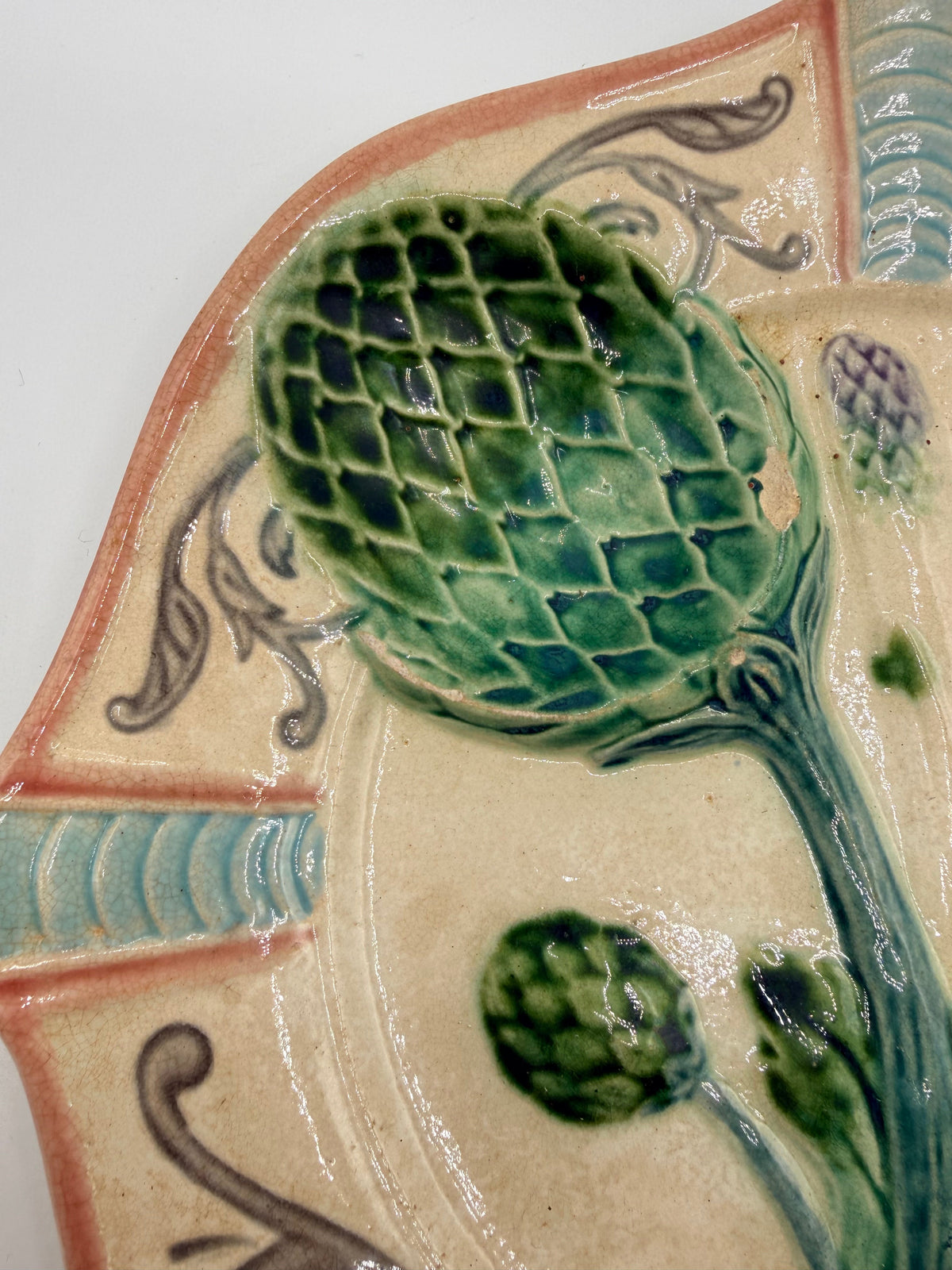 French Artichoke Majolica Plate
