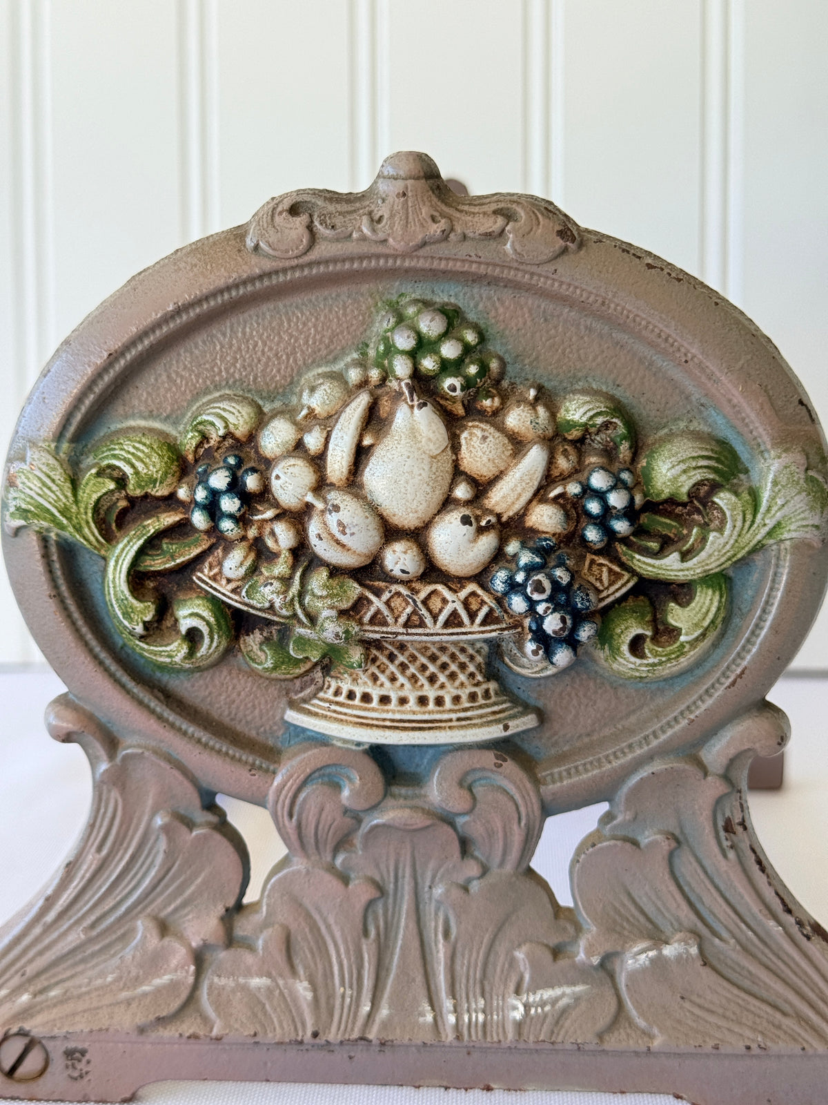 Judd Style Floral Basket Cast Iron Decorative Bookends