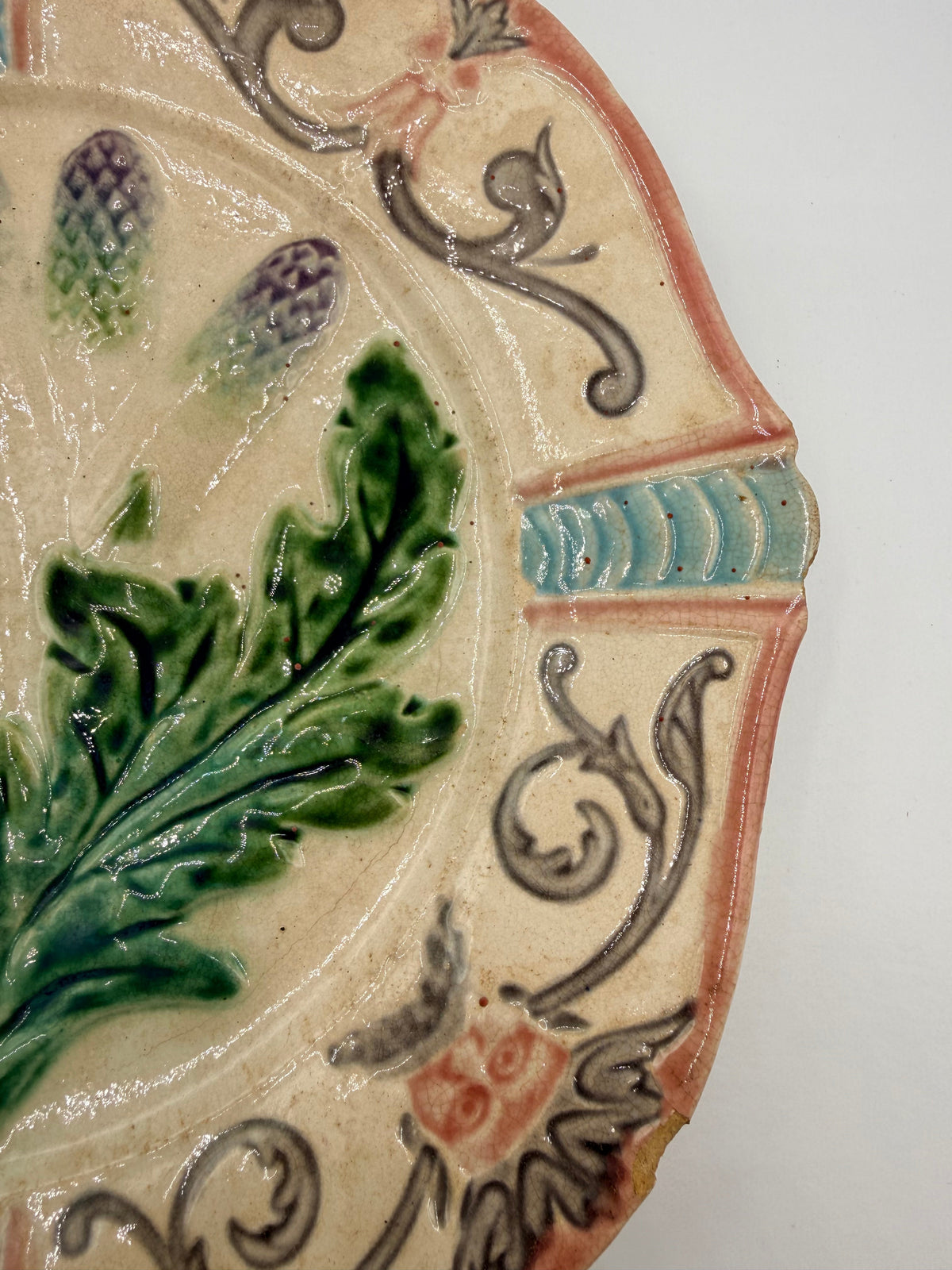 French Artichoke Majolica Plate