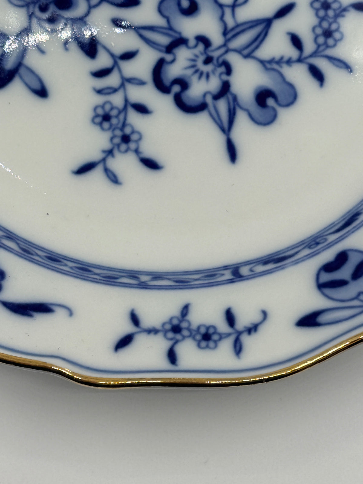 Meissen Blue Onion Zwiebelmuster Blue and White Plate, 7"