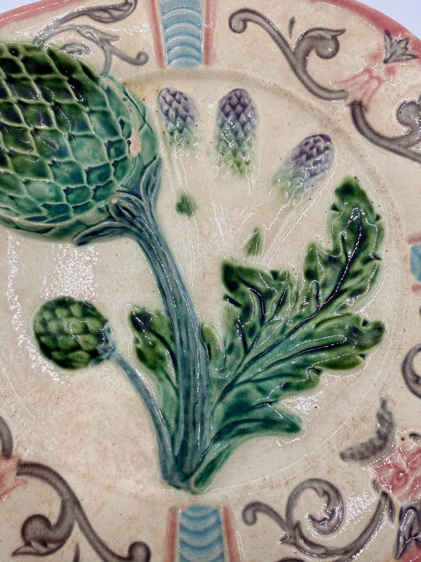 French Artichoke Majolica Plate