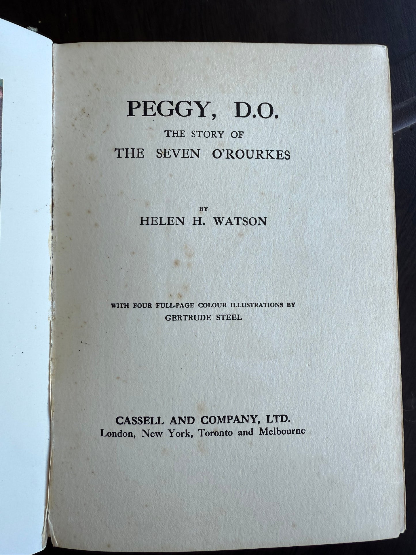 Book cover of 'Peggy, D.O. The Story of the Seven Orourke' by Helen H. Watson with publisher information.