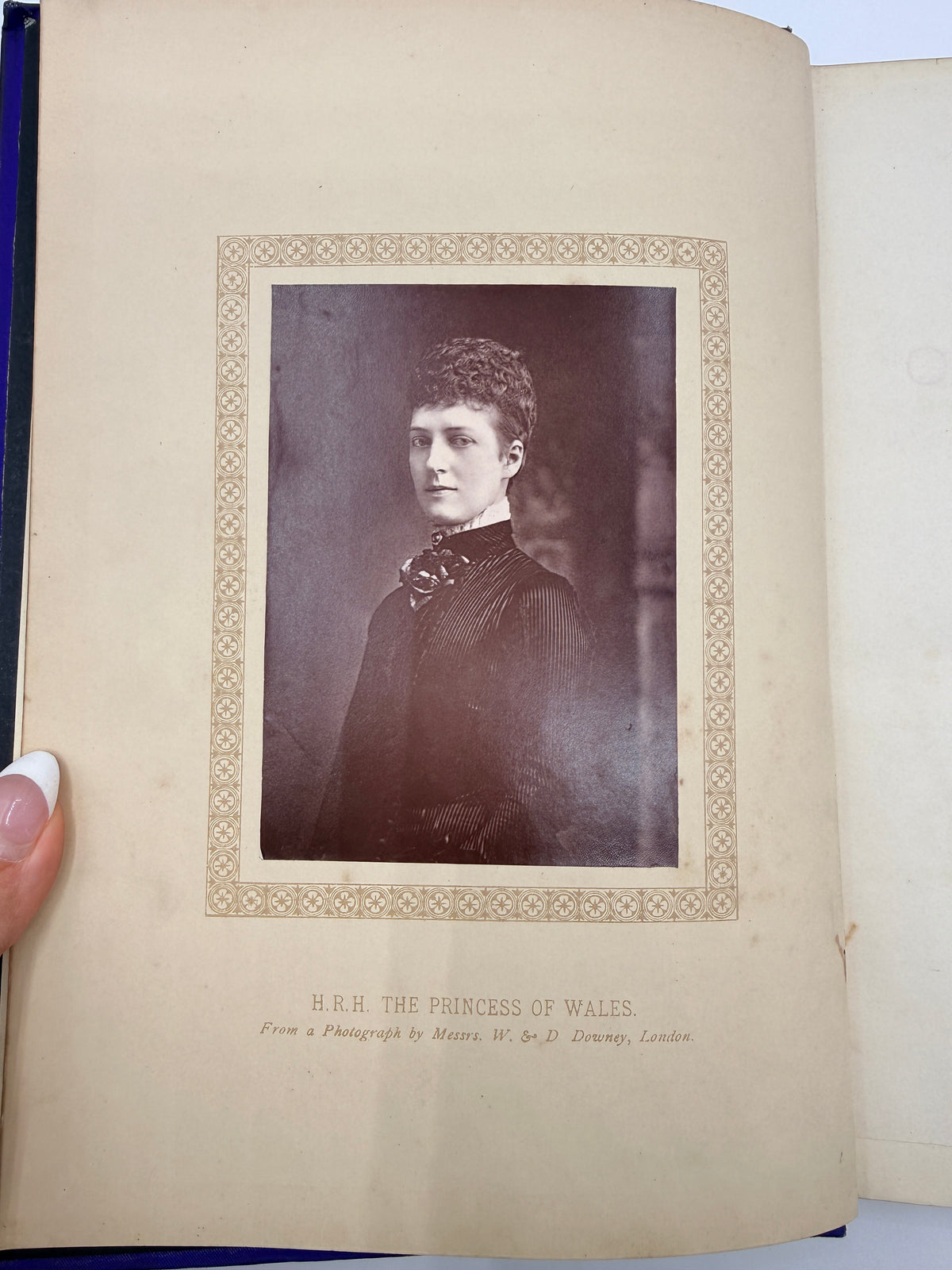 Queen Victoria, The Life and Times of, Volume 3