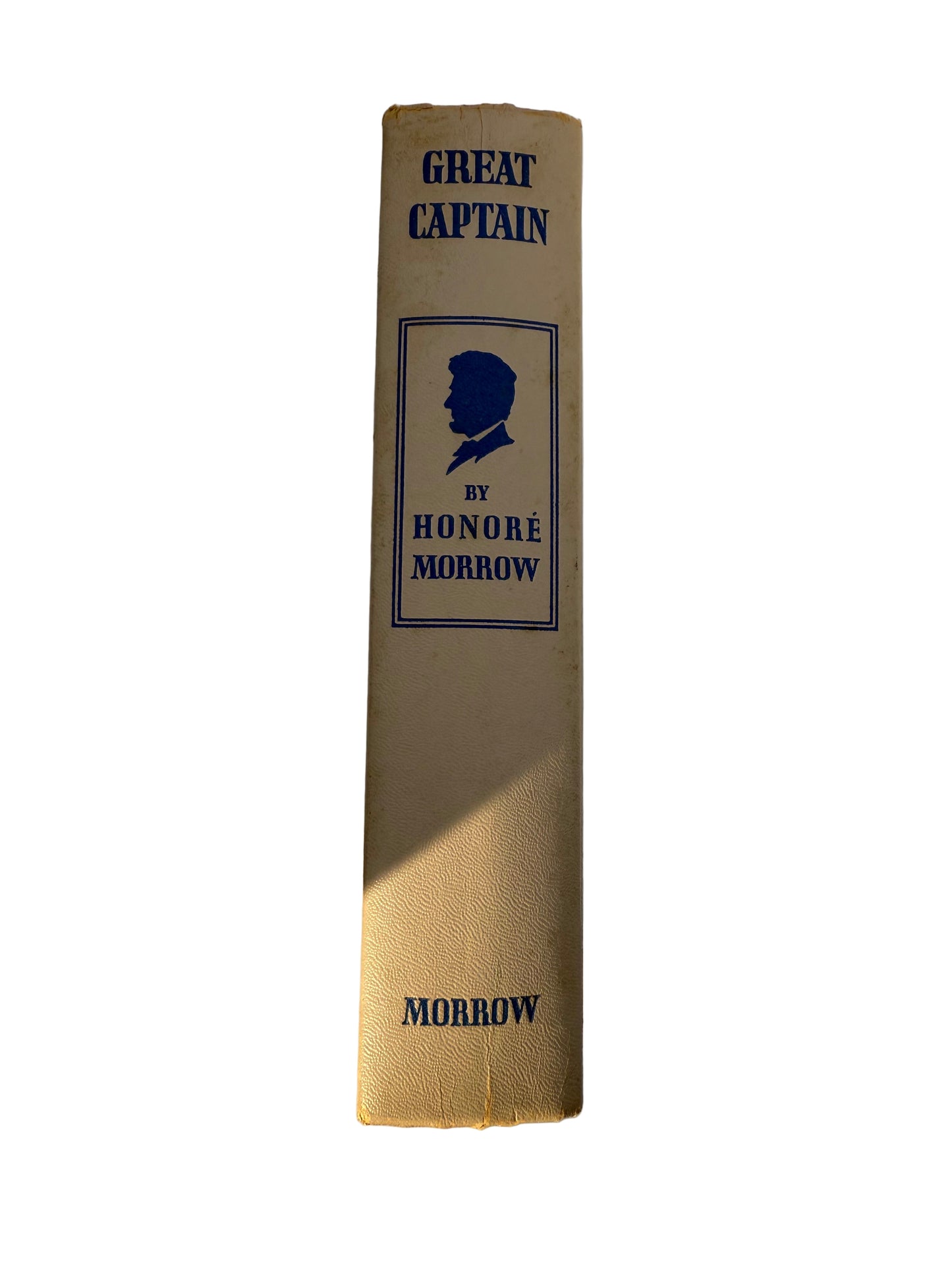 Book titled 'Great Captain' by Horace Morrow on a light background