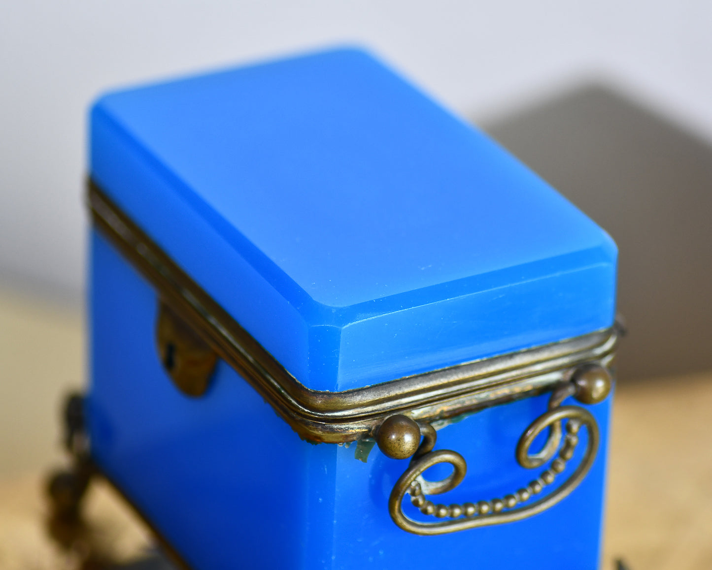 Blue opaline glass box top